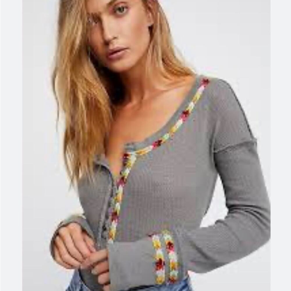 We The Free Grey Thermal Henley Rainbow Embroidered Contrast Trim Long Sleeve